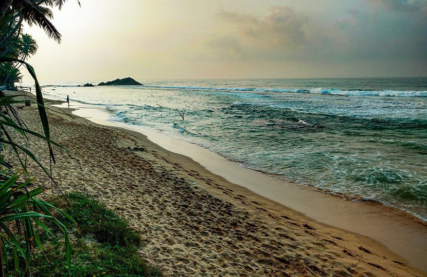 Galle's outlying beaches are their best at dawn | World Travel Magazine Galle's outlying beaches are their best at dawn