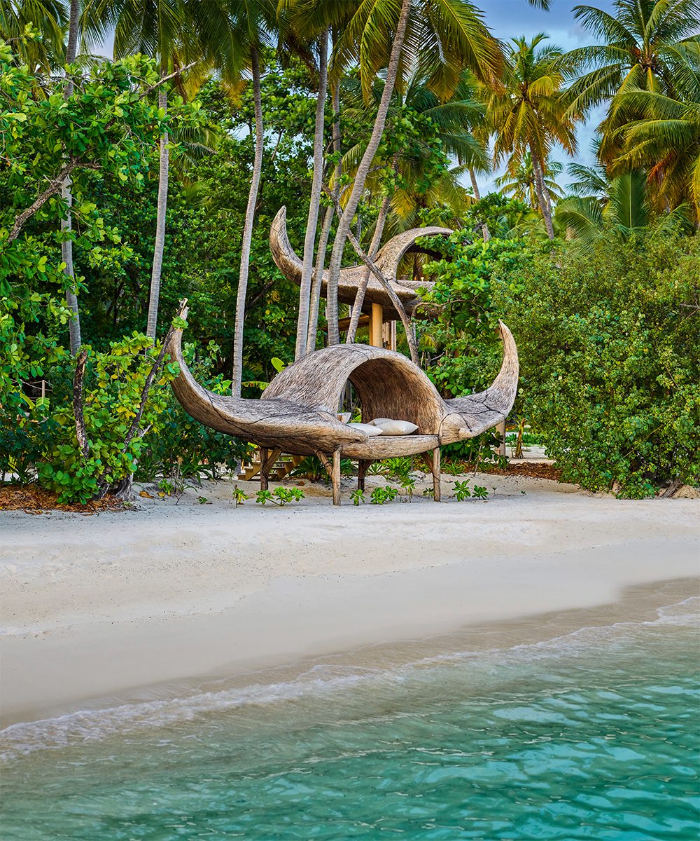 Joali - Manta ray inspired daybeds are prominent scenes in Joali | World Travel Magazine Joali - Manta ray inspired daybeds are prominent scenes in Joali