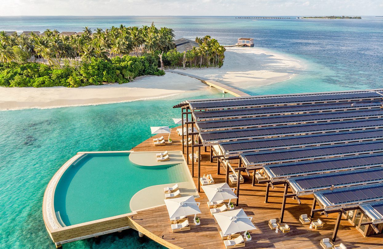 The sun-drenched deck of The Retreat, Kudadoo | World Travel Magazine The sun-drenched deck of The Retreat, Kudadoo