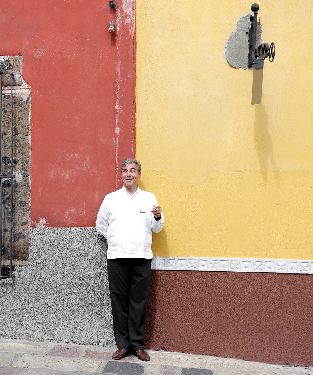 A San Miguel local | World Travel Magazine A San Miguel local