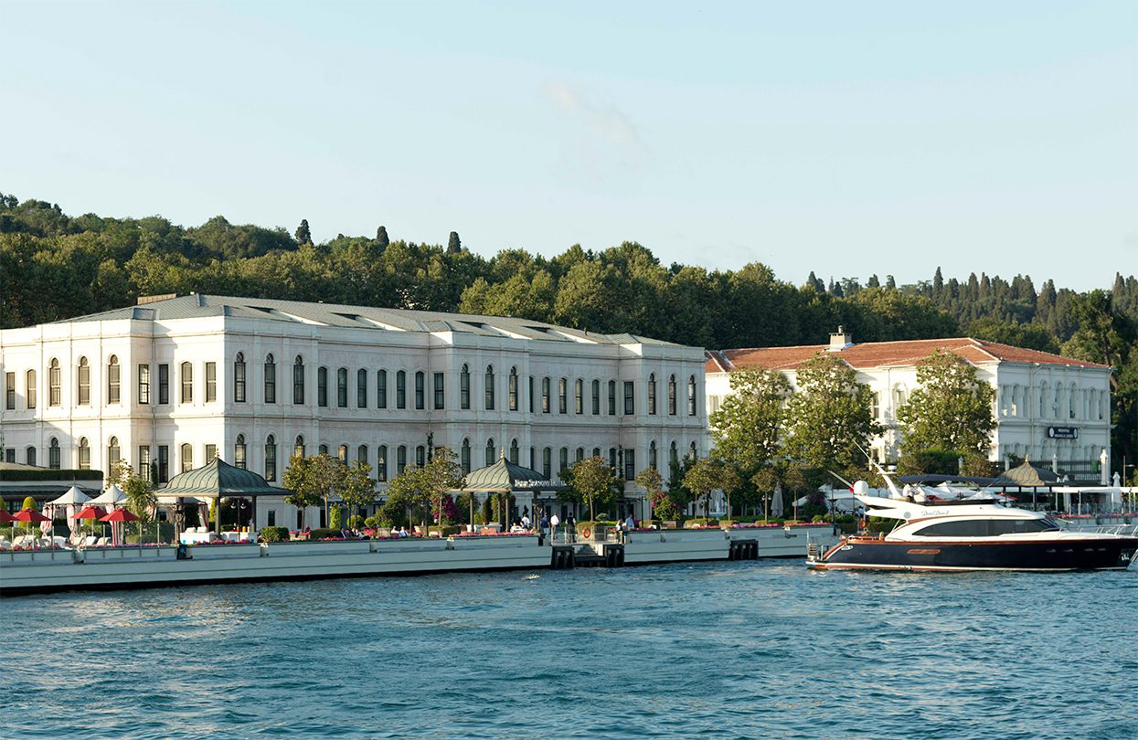 Four Seasons at the Bosphorus Palace Room with a view & outdoor dining | World Travel Magazine Four Seasons at the Bosphorus Palace Room with a view & outdoor dining