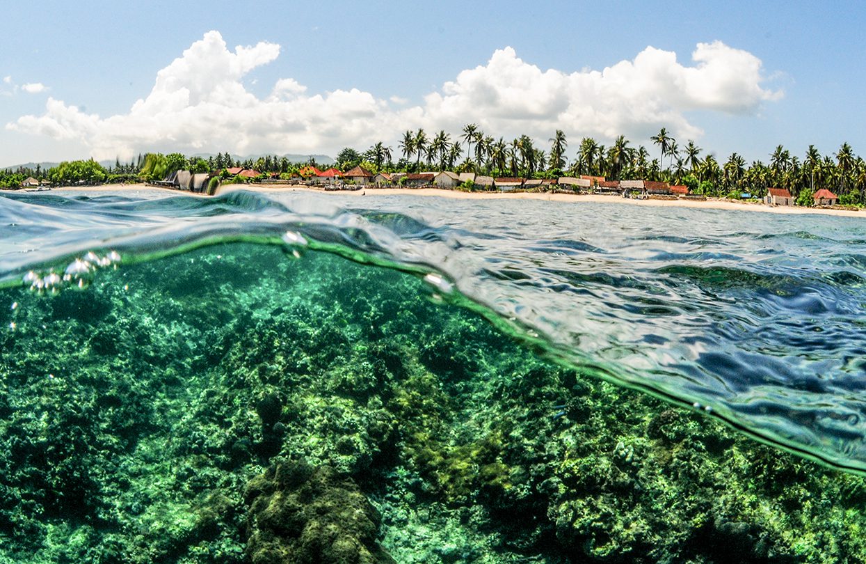 Lembongan’s stunning terrain is as beautiful beneath or below the surface | World Travel Magazine Lembongan’s stunning terrain is as beautiful beneath or below the surface