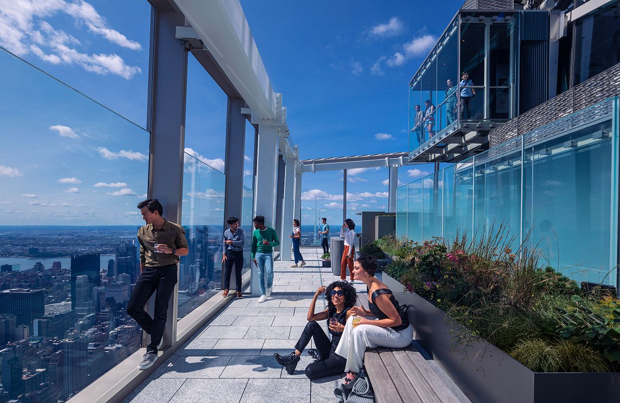 SUMMIT TERRACE Courtesy SUMMIT One Vanderbilt | World Travel Magazine SUMMIT TERRACE Courtesy SUMMIT One Vanderbilt