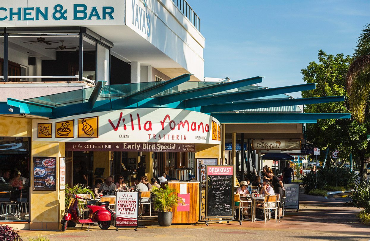 The Esplanade, photo by Andrew Watson Tourism and Events Queensland | World Travel Magazine The Esplanade, photo by Andrew Watson Tourism and Events Queensland