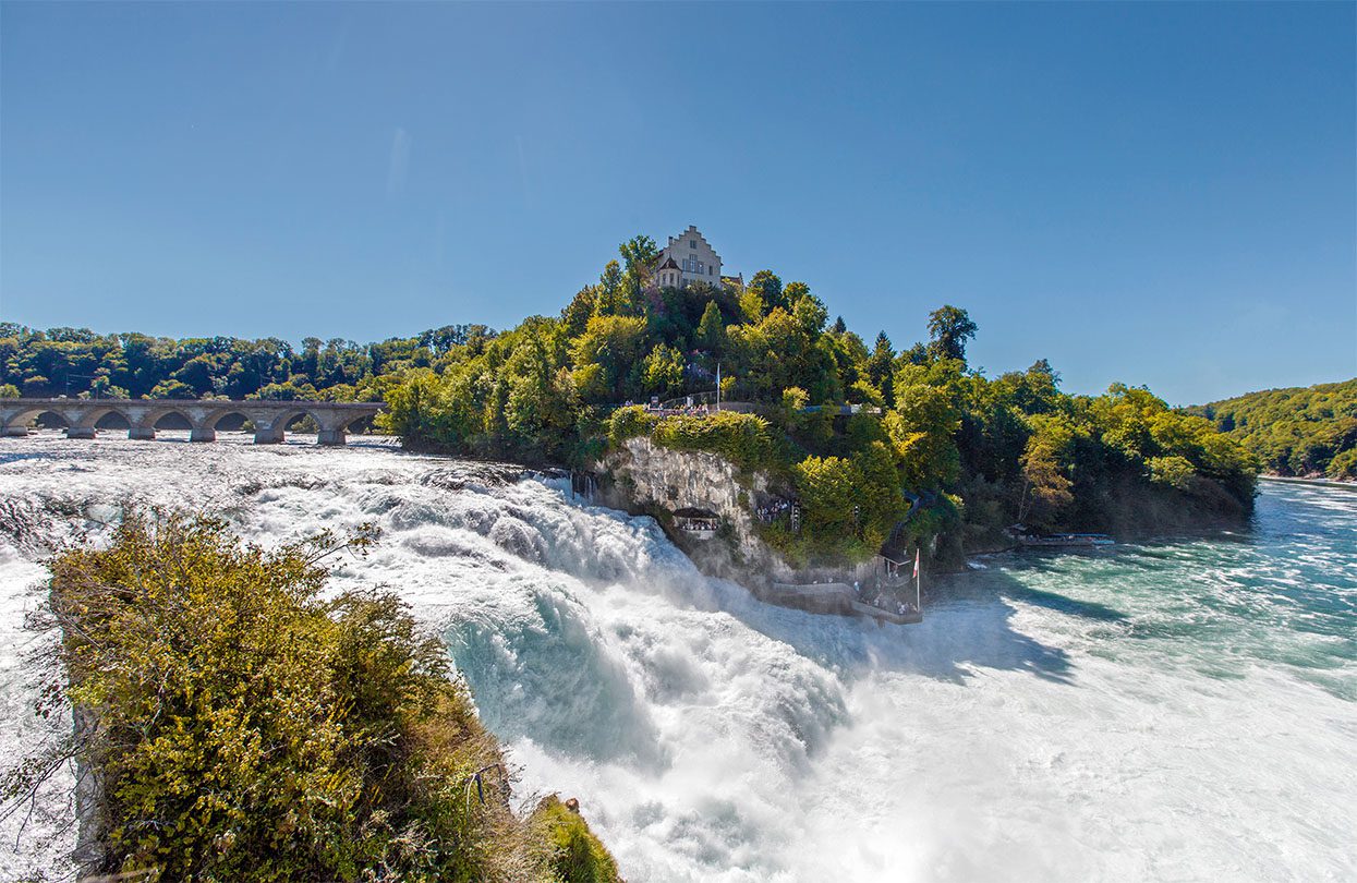 Rheinfall, image by Gaetan Bally, Zürich Tourismus | World Travel Magazine Rheinfall, image by Gaetan Bally, Zürich Tourismus