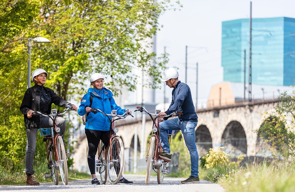 E-Bike Tour, image by dominikbaur.com, Zürich Tourismus | World Travel Magazine E-Bike Tour, image by dominikbaur.com, Zürich Tourismus