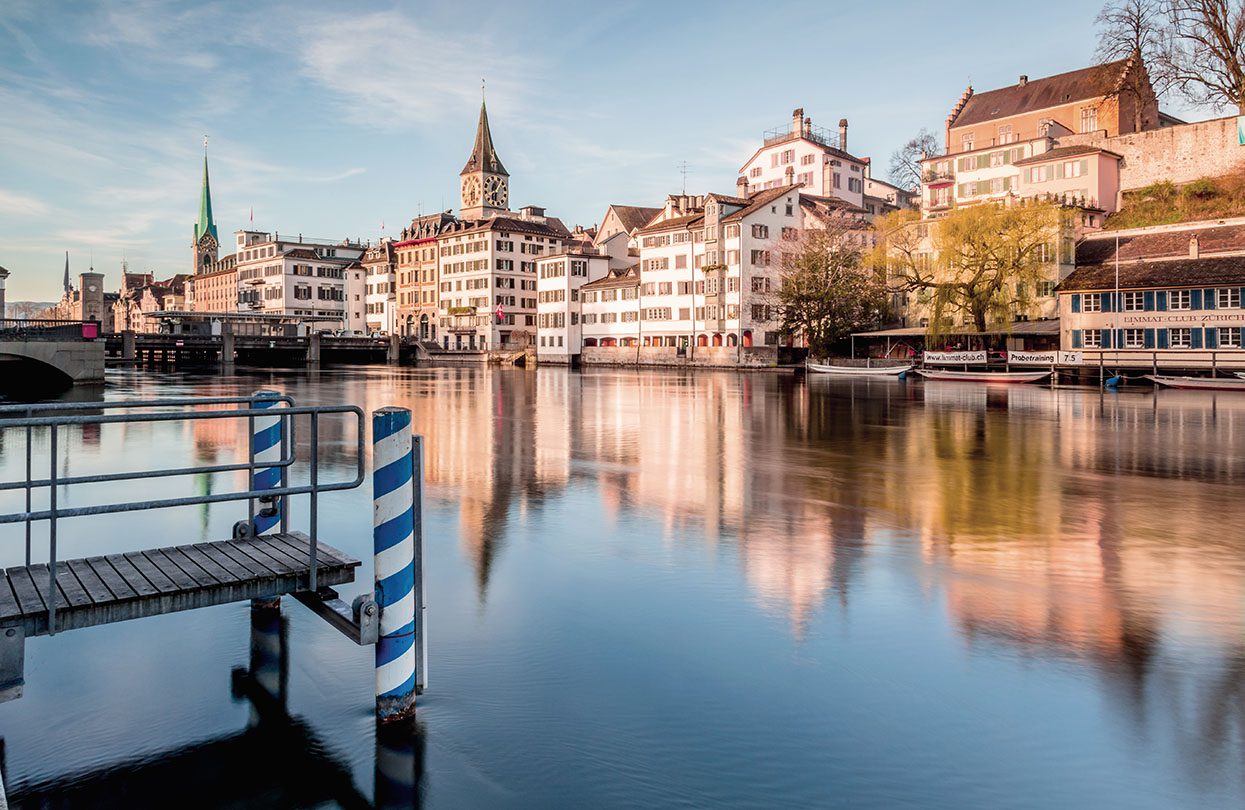 Limmat, image by Jan Geerk, Schweiz Tourismus | World Travel Magazine Limmat, image by Jan Geerk, Schweiz Tourismus