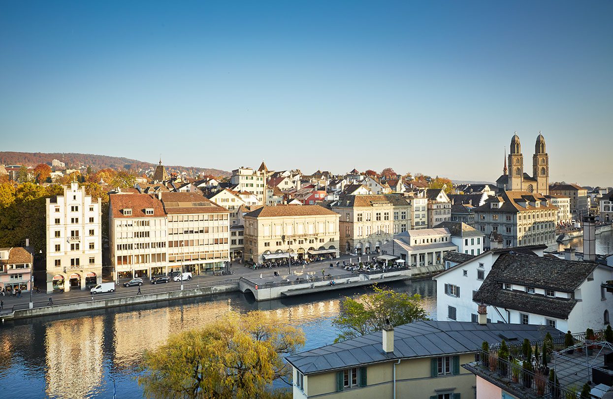 Lindenhof, image by Christian Schnur, Zürich Tourismus | World Travel Magazine Lindenhof, image by Christian Schnur, Zürich Tourismus