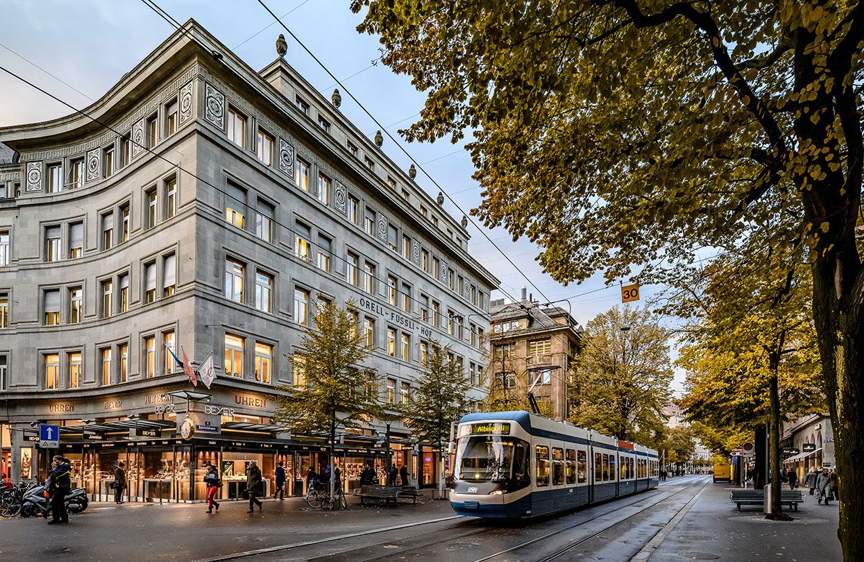 Bahnhofstrasse, image credit Bahnhofstrasse Zürich | World Travel Magazine Bahnhofstrasse, image credit Bahnhofstrasse Zürich