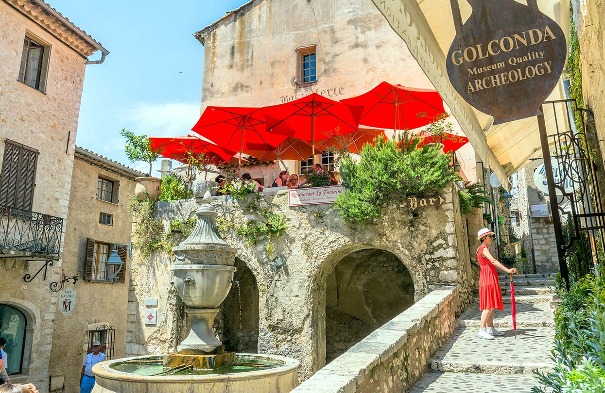 The narrow streets of St Paul de Vence, image by Eddy Galeotti, shutterstock | World Travel Magazine The narrow streets of St Paul de Vence, image by Eddy Galeotti, shutterstock