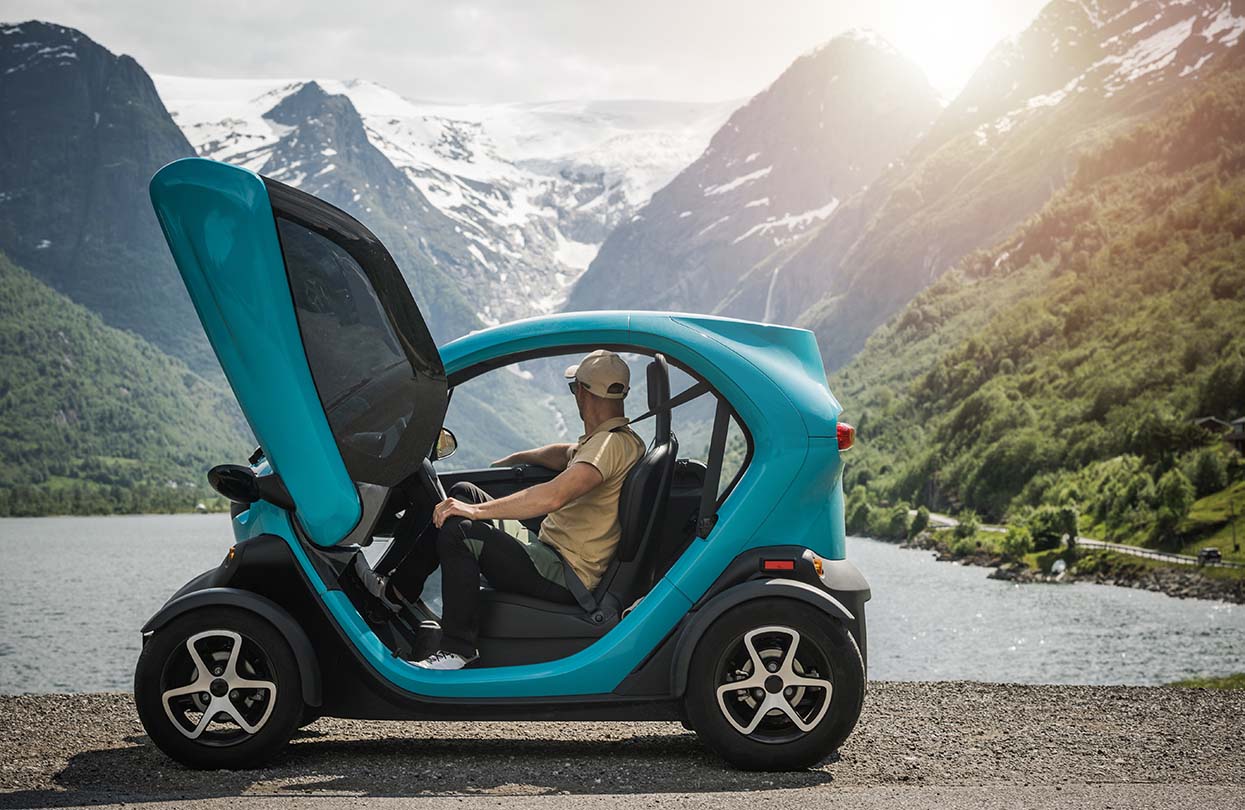 Small electric vehicle in Norway, Images by Virrage Images, shutterstock | World Travel Magazine Small electric vehicle in Norway, Images by Virrage Images, shutterstock