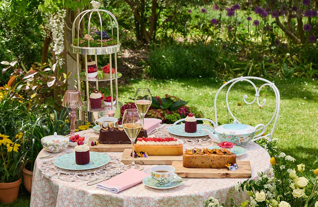 What’s New at Jumeirah Carlton? Royal Afternoon Tea Awaits | World Travel Magazine What’s New at Jumeirah Carlton? Royal Afternoon Tea Awaits