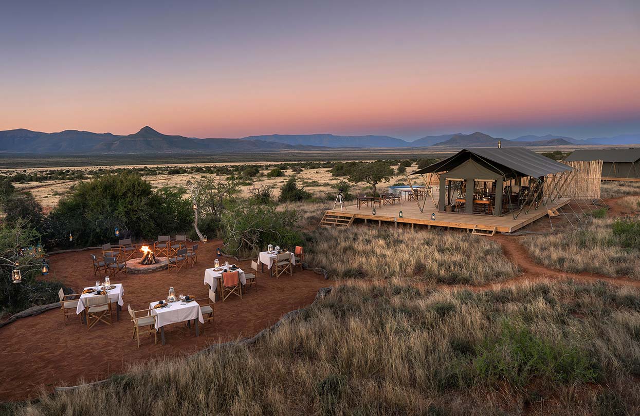Samara Plains Camps dining mess tent, Maike McNeill | World Travel Magazine Samara Plains Camps dining mess tent, Maike McNeill