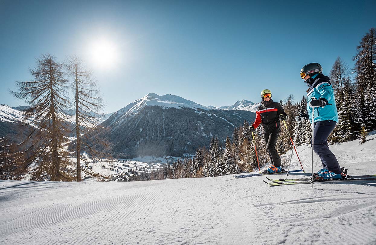 The long sweeping descents at Parsenn, Image Copyright Matthias Paintner | World Travel Magazine The long sweeping descents at Parsenn, Image Copyright Matthias Paintner