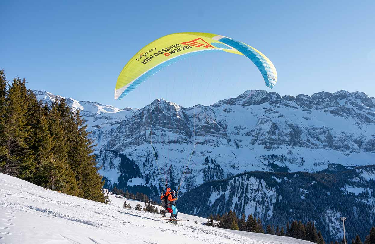 Paragliding with Basile Marclay, Image Copyright Switzerland Tourism | World Travel Magazine Paragliding with Basile Marclay, Image Copyright Switzerland Tourism