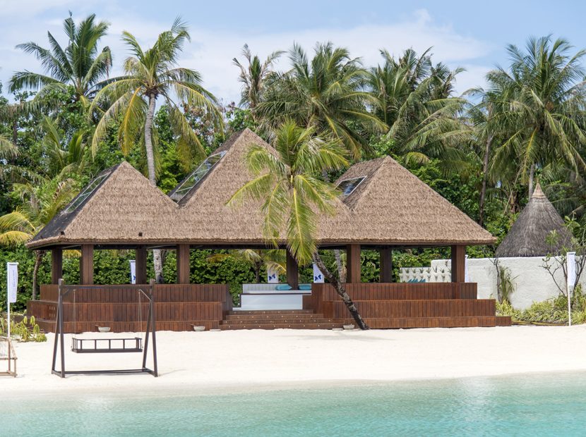 Jumeirah Vittaveli | World Travel Magazine Jumeirah Vittaveli